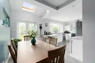 31 Kenley Walk, photo 2
