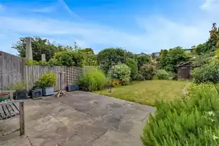 31 Loxley Road, photo 2