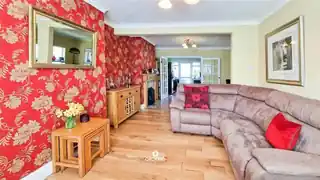 31 Milverton Drive, photo 4