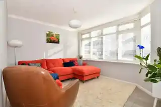 31 Monmouth Close, photo 3