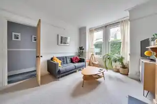 31 Neuchatel Road, photo 2