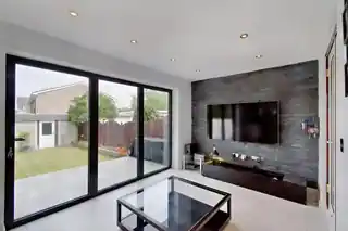 31 Pinner Park Avenue, photo 4