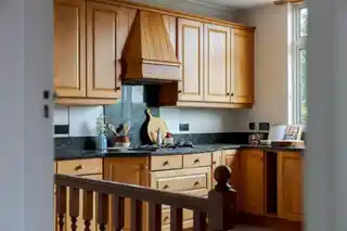 31 Riddlesdown Avenue, photo 4