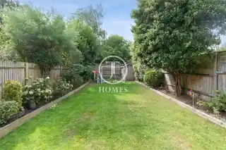 31 Sunny Gardens Road, photo 4