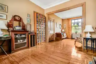 31 Sutherland Walk, photo 2