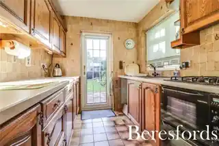 31 Tindall Close, photo 2
