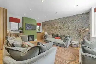 31 Underhill Road, photo 4