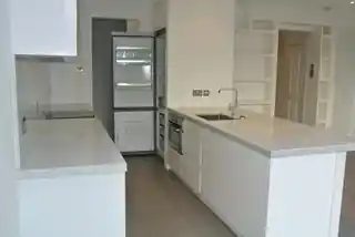 31 Upper Park Road, photo 4