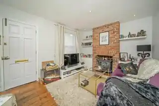 31 Watts Lane, photo 2