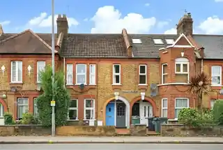 311 Chingford Road, photo 4