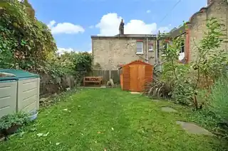 311 Chingford Road, photo 3