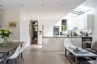 311 Croxted Road, photo 2