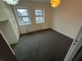 31A Courtland Avenue, photo 3