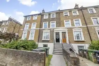 31A Manor Avenue, photo 2