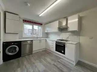 32 Aisher Road, photo 4