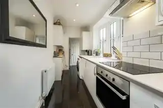 32 Chestnut Road, photo 3