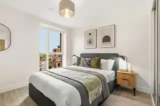 32 Civic Street, photo 3