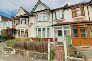 32 Cowley Road, photo 2