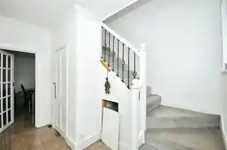 32 Farmstead Road, photo 4