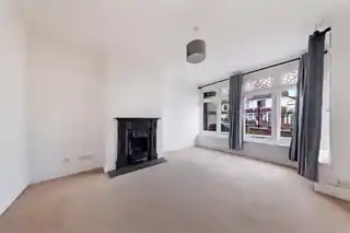 32 Frant Road, photo 4