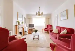 32 Glebe Road, photo 3