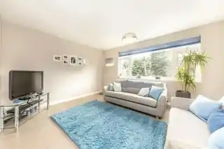 32 Guibal Road, photo 3