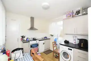 32 Heather Park Drive, photo 3