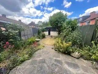 32 Horley Road, photo 2