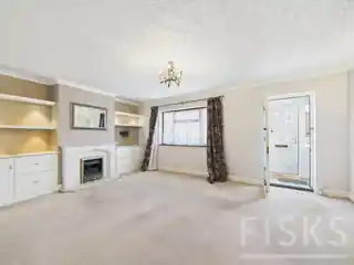 32 Langdale Gardens, photo 2