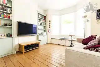 32 Millfields Road, photo 2