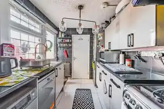 32 Nursery Street, photo 3