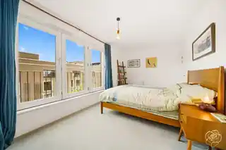 32 Peloton Avenue, photo 4