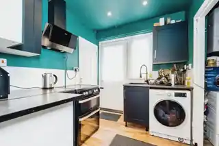 32 Powell Gardens, photo 3