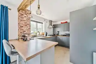 32 Sandalwood Drive, photo 3