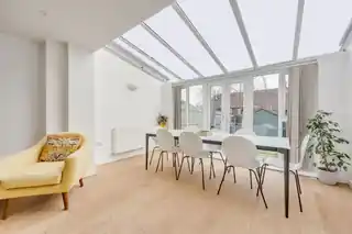 32 Schoolgate Drive, photo 4
