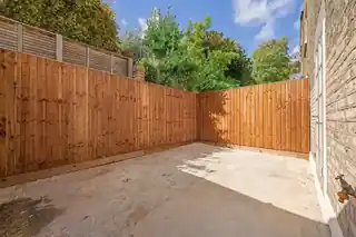 32 St Alphonsus Road, photo 3