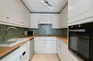 32 Watermans, photo 3