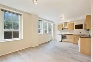 32 Wilmot Street, photo 2