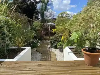 323 Petersham Road, photo 3