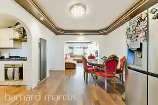 327 Gander Green Lane, photo 3