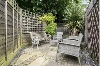 32A Burnbury Road, photo 4