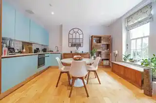 32A Chiswick High Road, photo 4