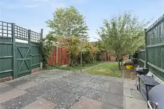 33 Ansell Road, photo 2