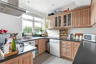 33 Ansell Road, photo 3