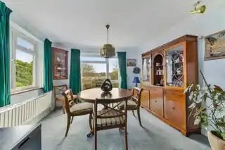 33 Buckland Road, photo 3