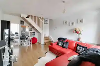 33 Burrow Road, photo 3