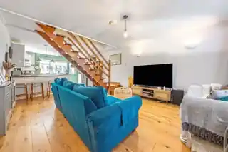 33 Chelsea Close, photo 2