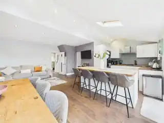 33 Exmouth Road, photo 2