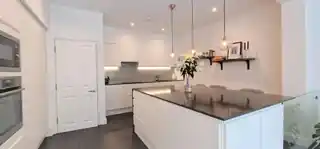 33 Falkland Avenue, photo 2