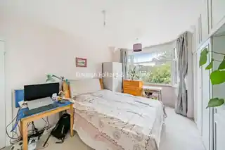 33 Friern Barnet Lane, photo 4